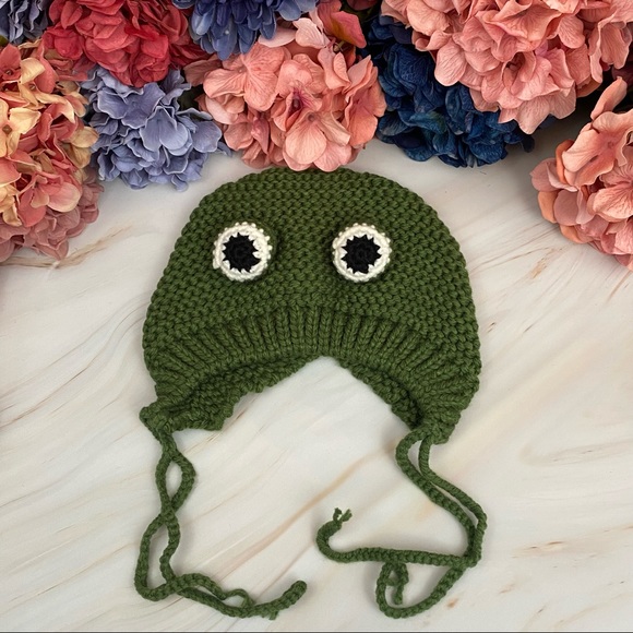 Green Frog Knit Beanie with Long Tassel Ties - Picture 7 of 16